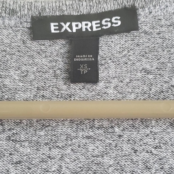 ✨ Express Sweater - Picture 5 of 8